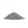 Haufen aus weiß-grauem Stonelli Cuneo Steinmix 2-4 mm auf weißem Hintergrund