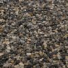 Nahaufnahme von Steinteppich mit 2-4 mm Marmorkies in Beige und Grau