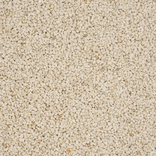 Nahaufnahme von hellbeigem Marmorkies mit feiner Körnung auf 3000x3000mm Fläche