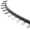 Flexible Edelstahlleiste mit biegbaren Enden auf weißem Hintergrund
